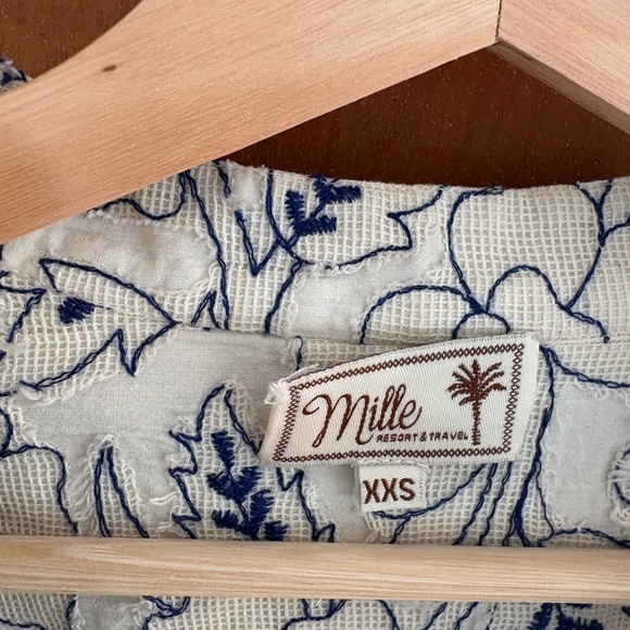 Mille Freya Top - white and blue appliqué - Picture 4 of 5